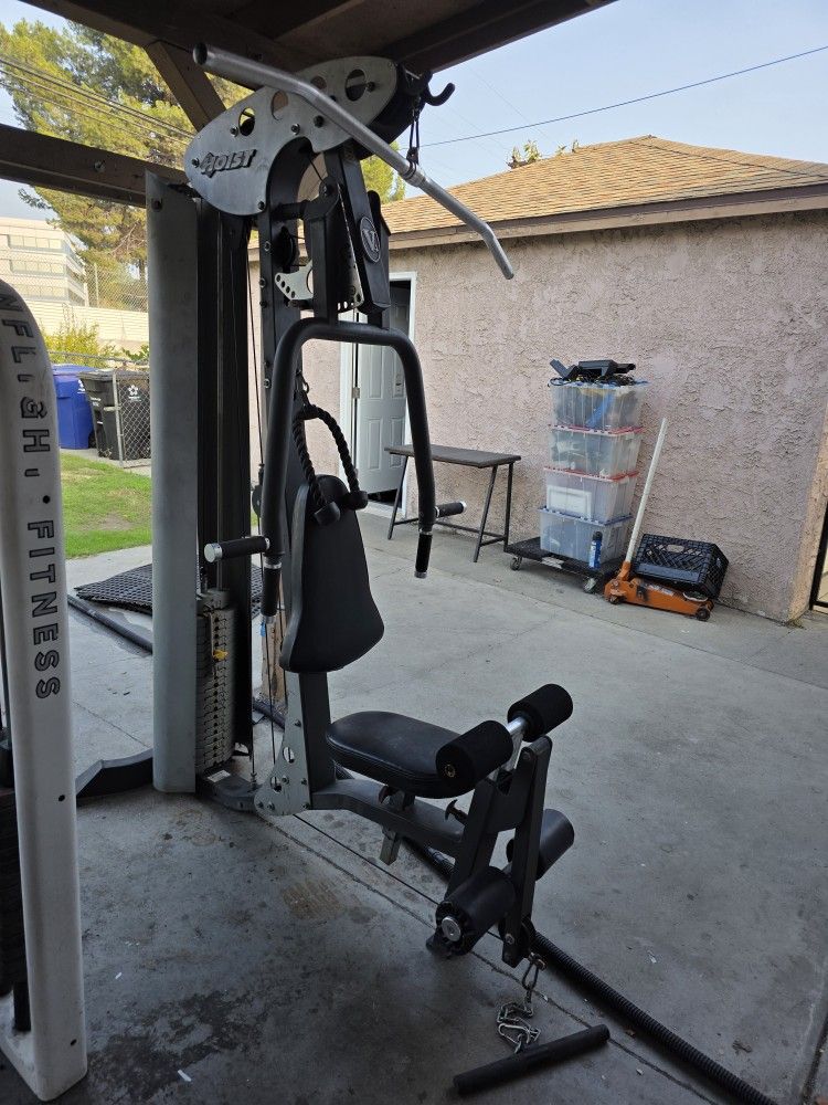 HOIST V4 200 Pounds Exercise Fitness Workout Home Gym Weight Machine