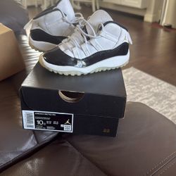 Jordan 11s Size 10C