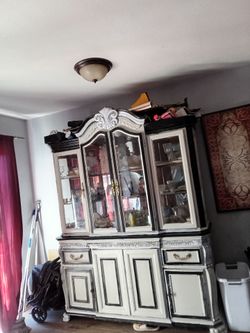 Beautiful hutch