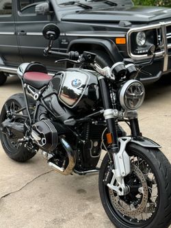 2023 BMW R NineT 100 year edition
