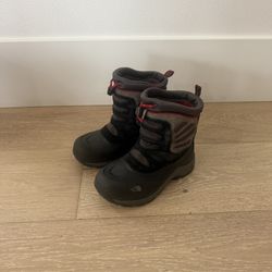 The North Face Boys boots