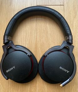 Sony MDR 1A Headphones