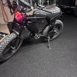 Ouxi V8 750 watts 48 V battery will negotiate