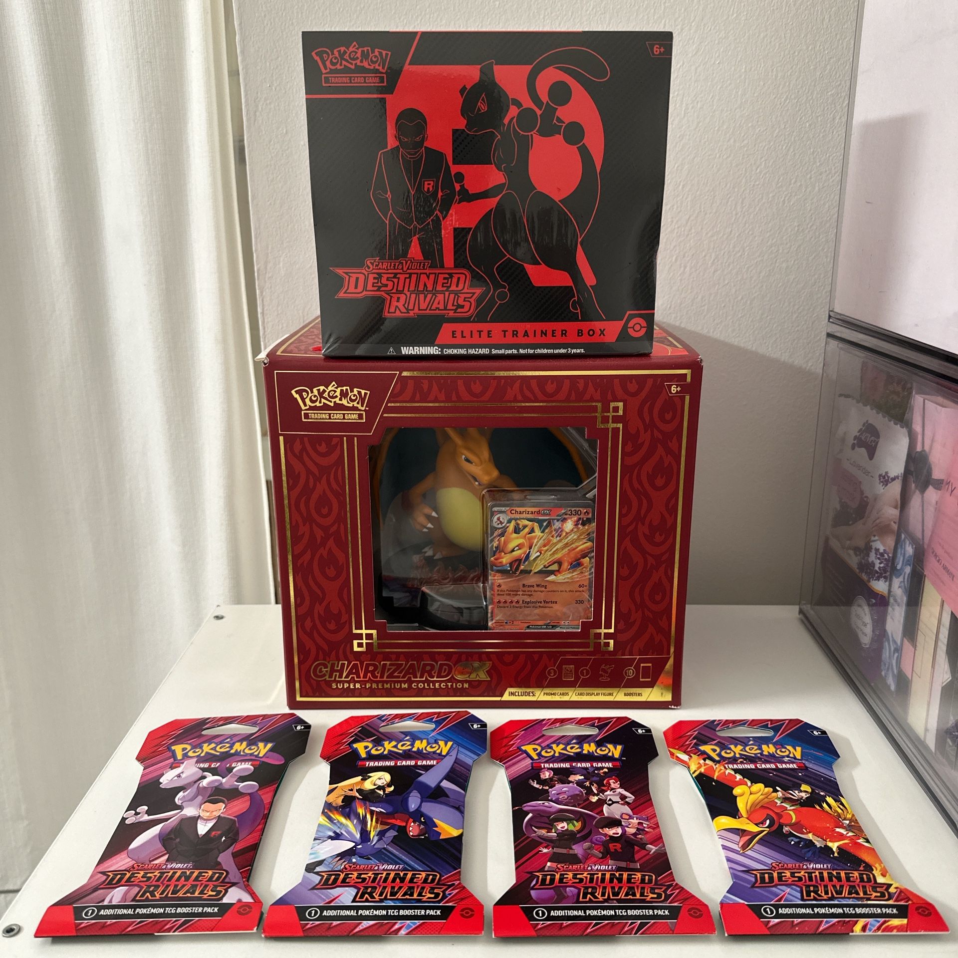 BRAND NEW Pokémon CharizardEx Super Premium Collection