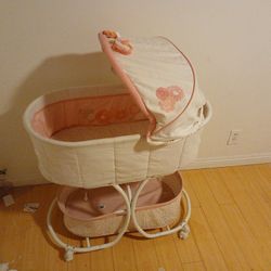 Baby Girl Bassinet