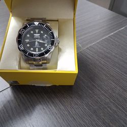 NEW NEVER WORN INVICTA 47MM GRAND DIVER AUTOMATIC MOVEMENT