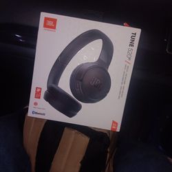 JBL 520