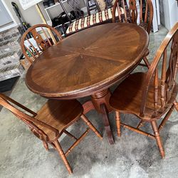Pedestal Dining Set
