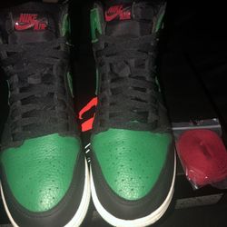 Jordan 1 ‘Pine Green’ size 6.5 , rep box / good condition