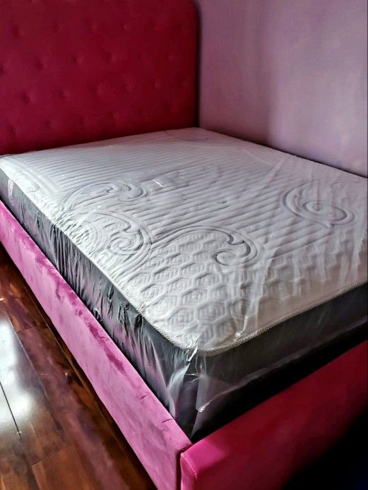 NEW FULL MATTRESS. Bed frame is not available. Take it home the same day π