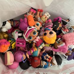 LOL Surprise Dolls 20+ Dolls And Accessories