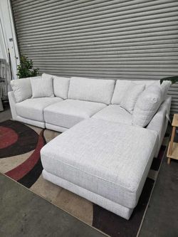 4pc Modular Sectional-Free Delivery‼️