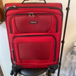 American Tourister Red Softside Spinner Luggage