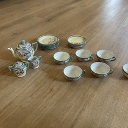 Antique Hand Painted Child’s Porcelain China Lusterware Tea Set from Japan