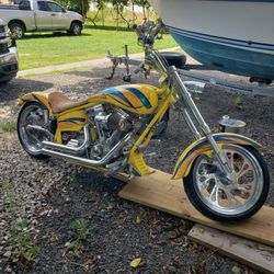 Custom Chopper  Color Yellow 