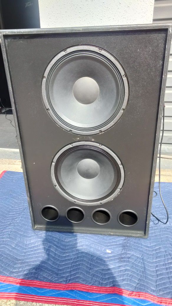 1 Subwoofer Doble 15" 800watts 