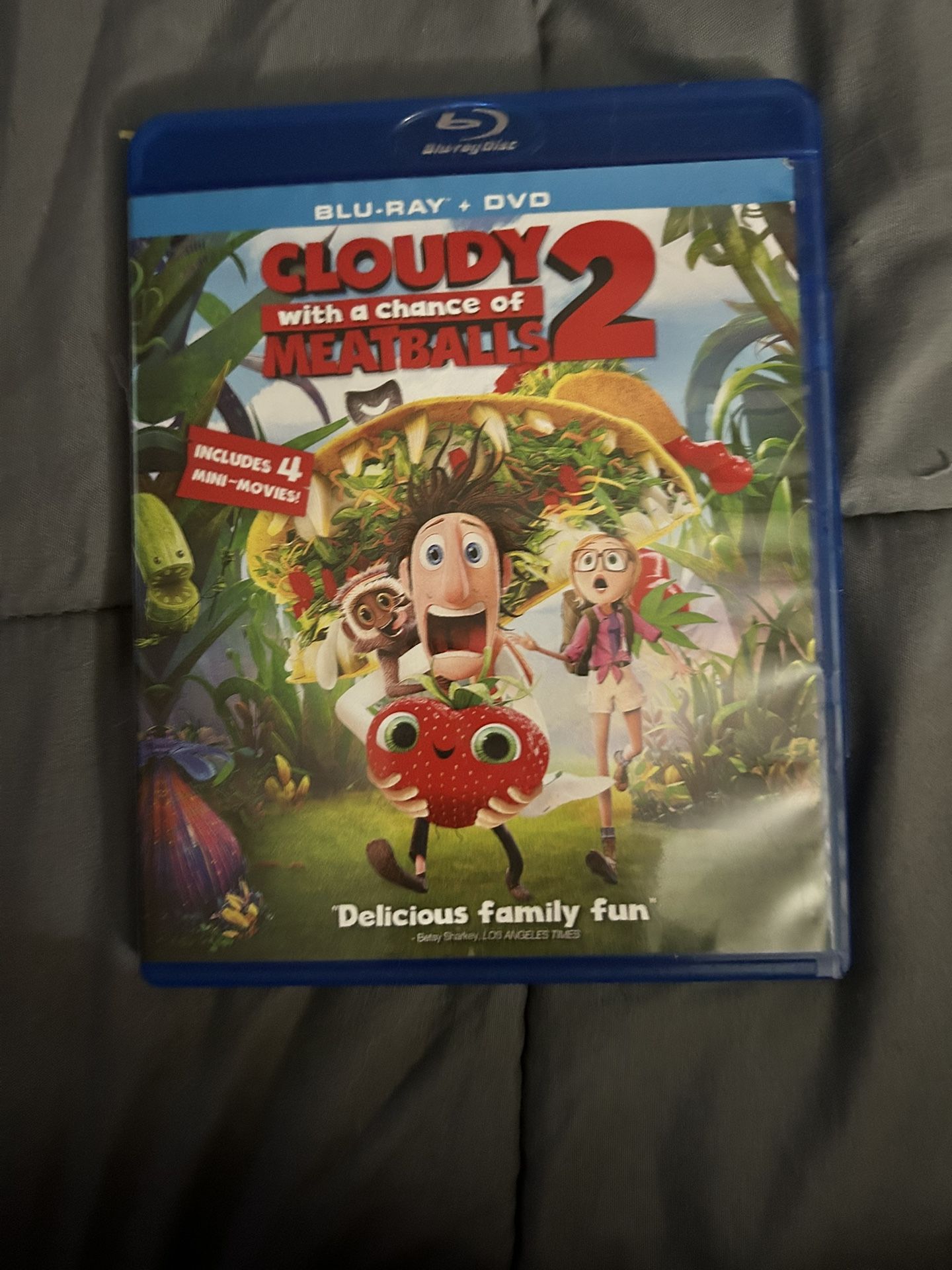 Cloudy With A Chance Of Meatballs 2 BluRay & DVD 