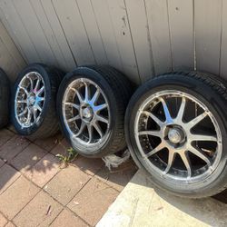 Rines Con Llantas 275/45/20.   5 Virlos   5x127 
