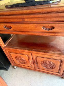 Buffet cabinet