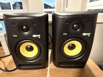 Used KRK RP5G3 Pair Powered Monitor