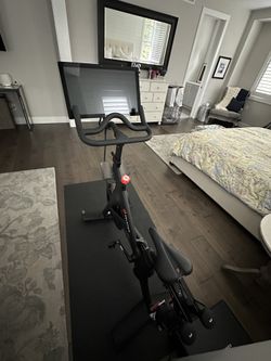 Peloton Bike