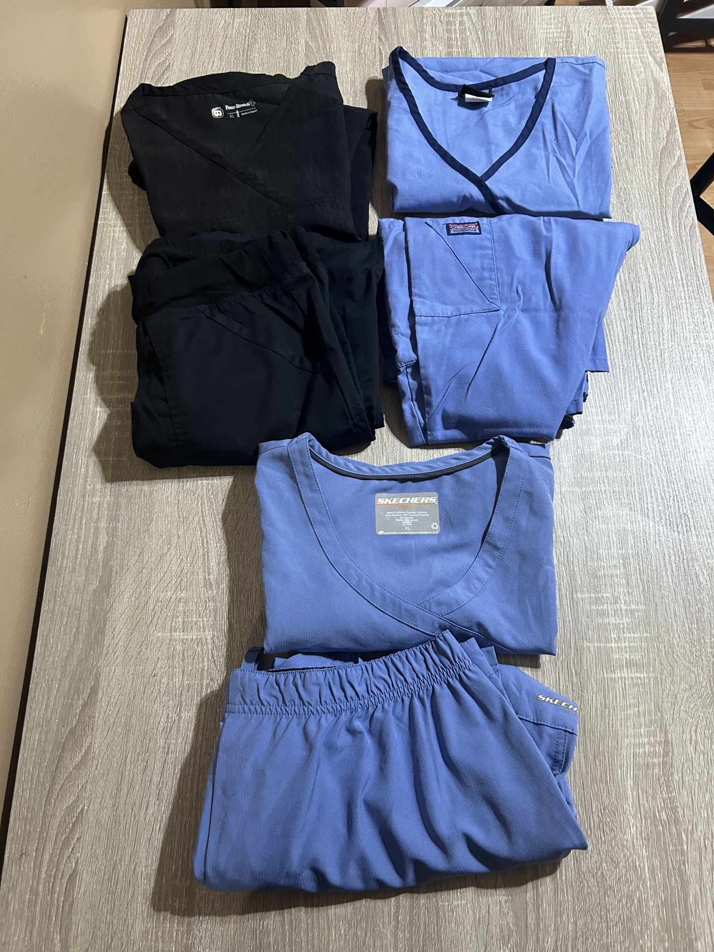 Women Scrubs