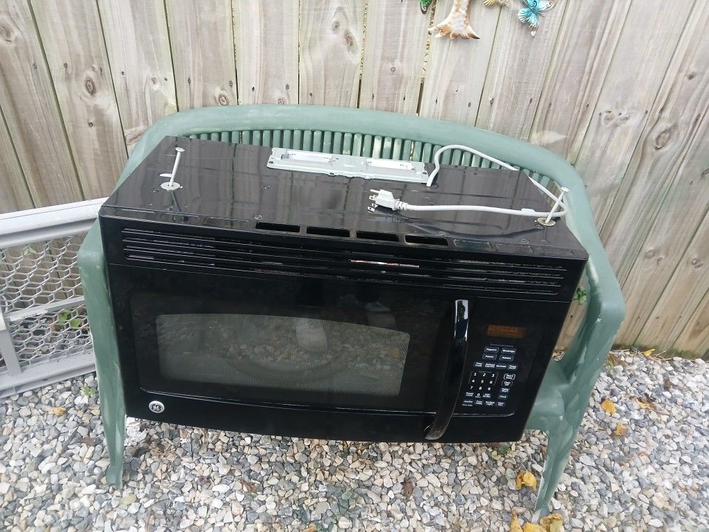 Microwave