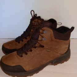 New Merrill Hiking Boots Size 14