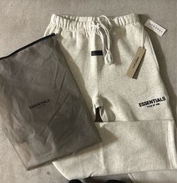 Essentials Fear of God Sweats