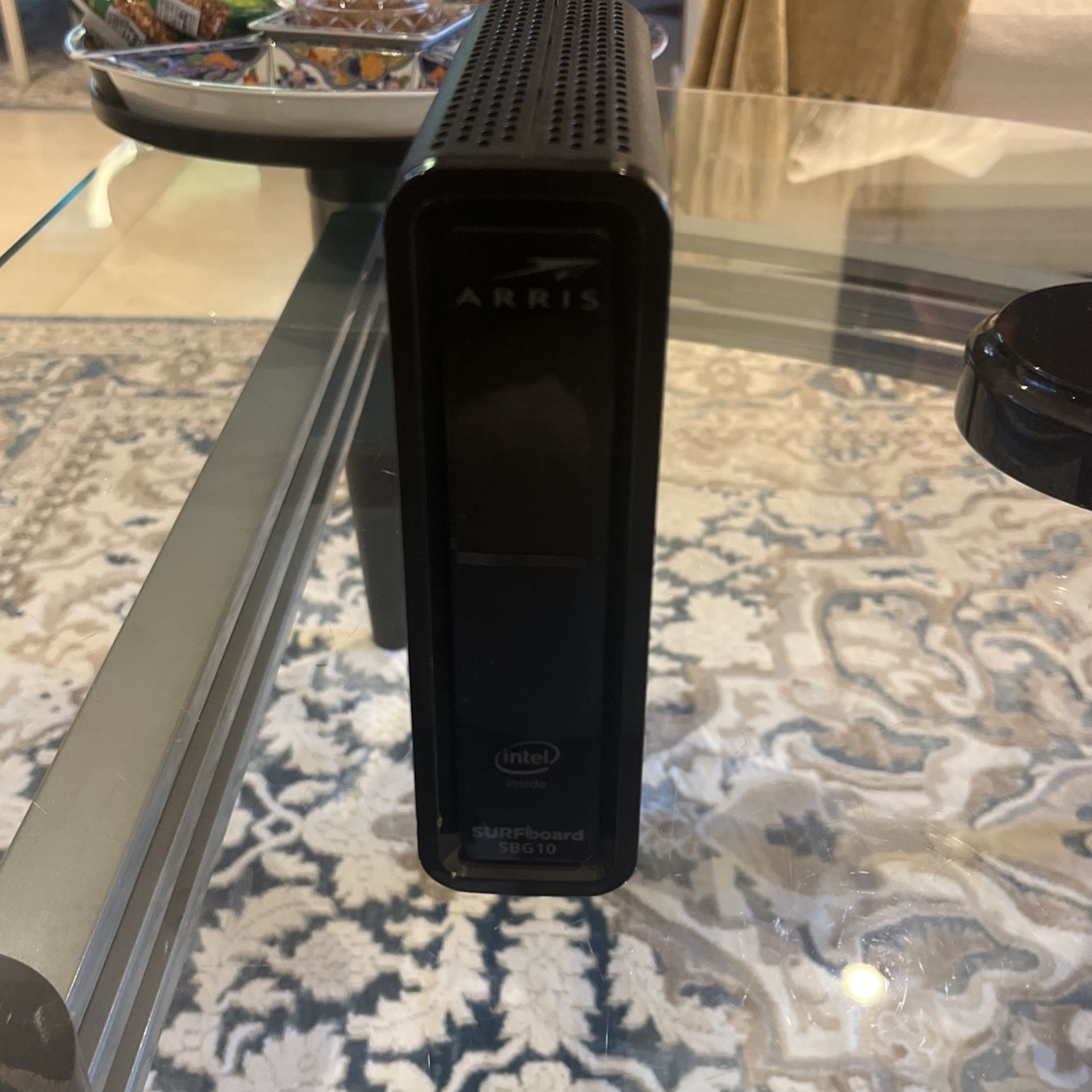 Arris Surfboard SBG10 Modem/Router Combo