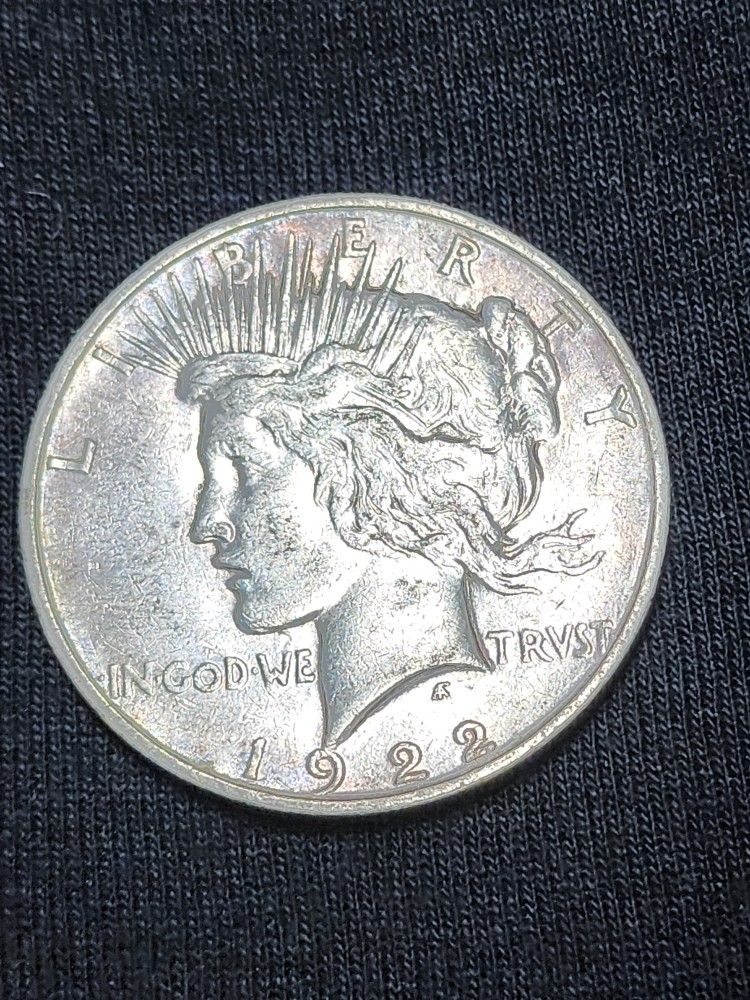 Silver Coin One Dollar Peace 1922