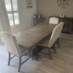 Dining Room Set 