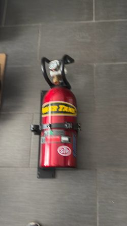 C02 tank  10 pound