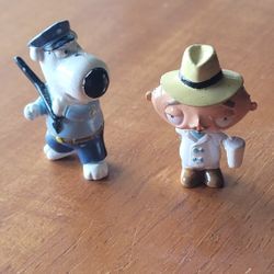 Tiny Family Guy Minifigs
