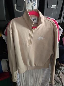 Little girl nike sweater