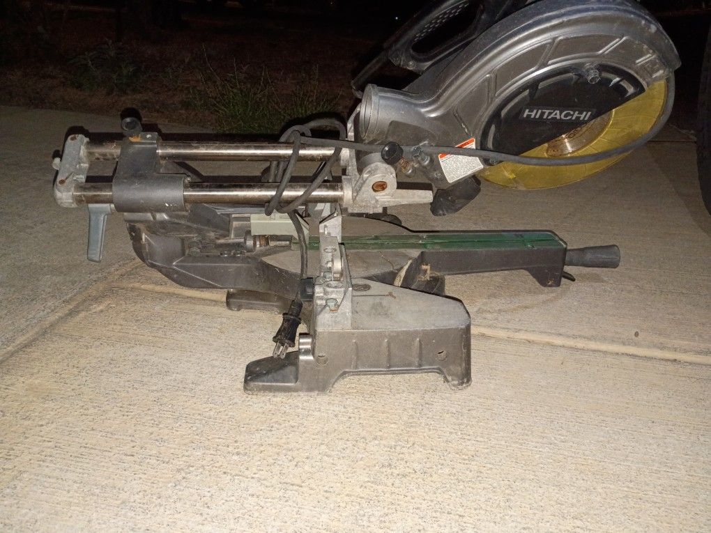 Hitachi Miter Saw
