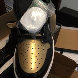 Air Jordan 1 gold toe NRG Sz 11
