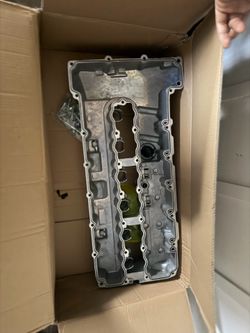 N54 Valve Cover and Gasket