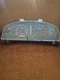 Velocímetro/ Tablero Para Frontier 99-2000