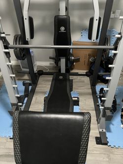 Used Gold s Gym Platinum Home Gym Includes Smith Machine Bench Rack for Sale in Henderson NV OfferUp