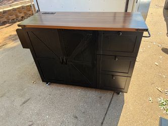 Farmhouse Kitchen Island
