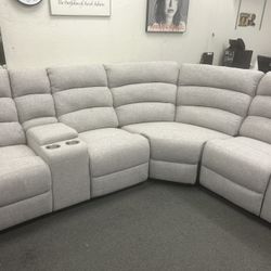 New Recliner Sectional Couch with 2 Consoles! Free Delivery 🚚! 