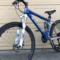 Ellsworth Truth Small 26” MTB Mountain bike Santa Cruz. Scott. Trek. Giant. Specialized. Ibis. Canyon. Cannondale. Kona.