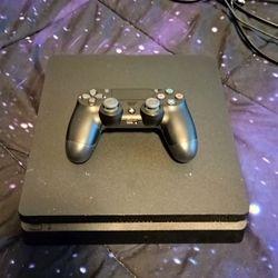 PlayStation 4 Slim (Black)