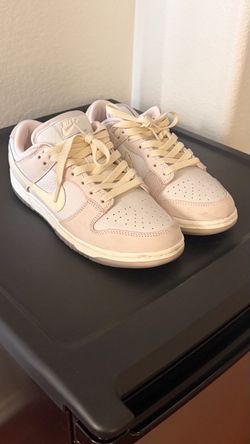 Nike Dunk Low Premium Light Soft Pink Coconut Milk Women’s Size 8.5