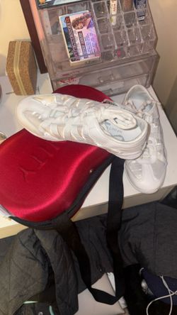 Cheer shoes
