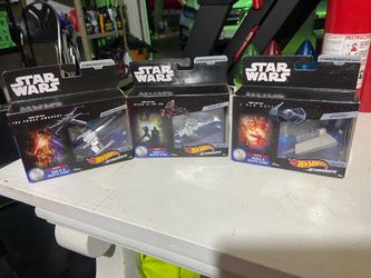 Lot of 3 Star Wars commemorative hot wheels new in box