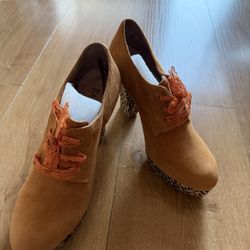Brand New Women Suede High Heel Shoes  Size 6.5