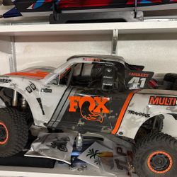 Traxxas UDR Traxxas spartan 