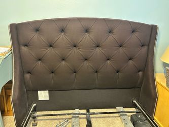 Bernhardt Jordan Queen Headboard and Frame